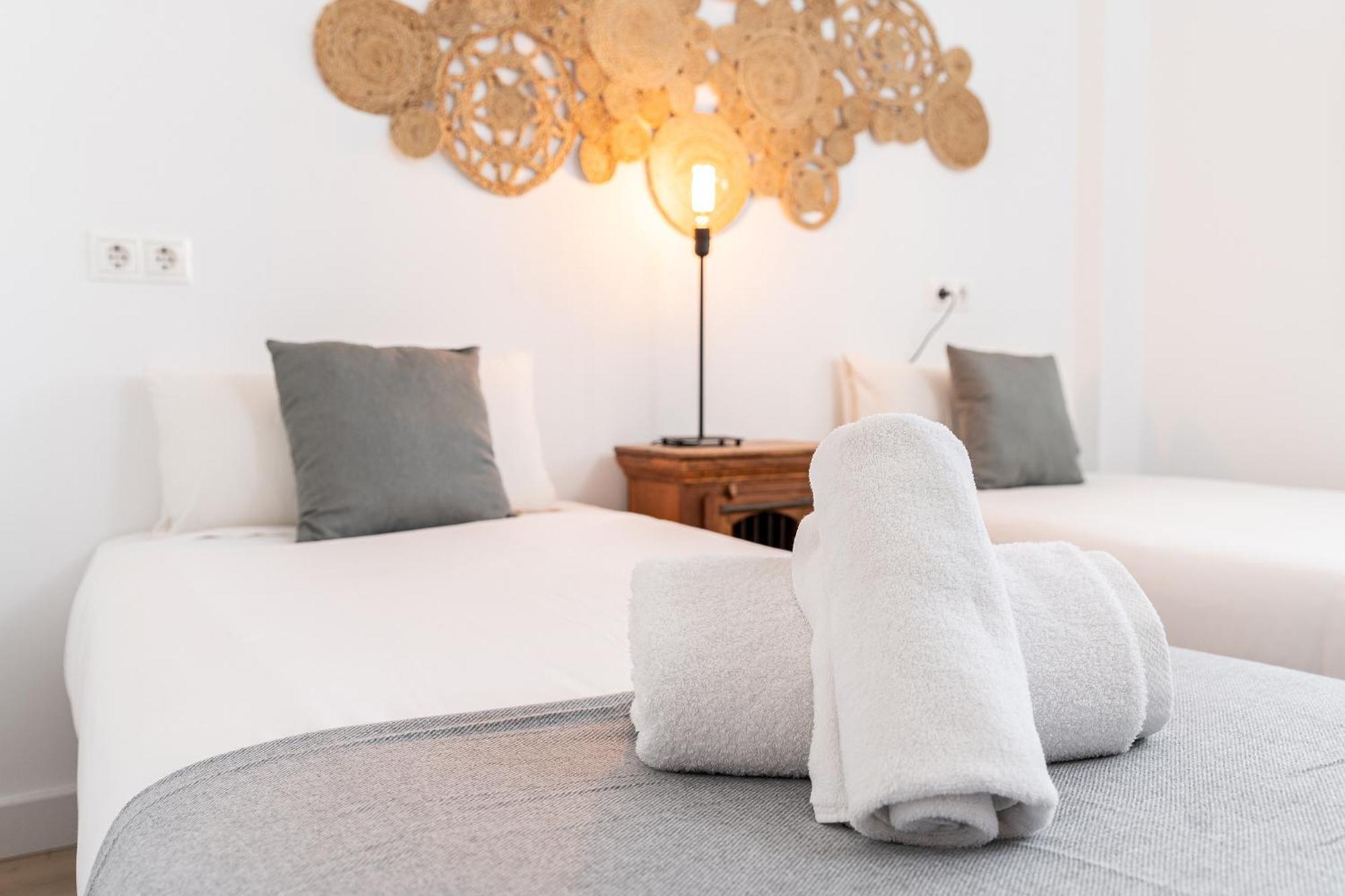 Blonzu Cuba Apartment Fuengirola Bagian luar foto
