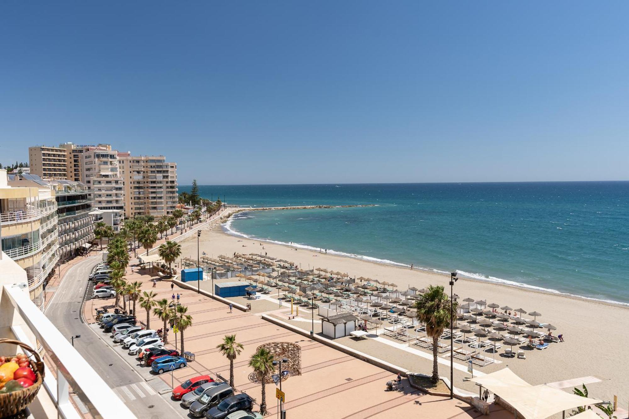 Blonzu Cuba Apartment Fuengirola Bagian luar foto